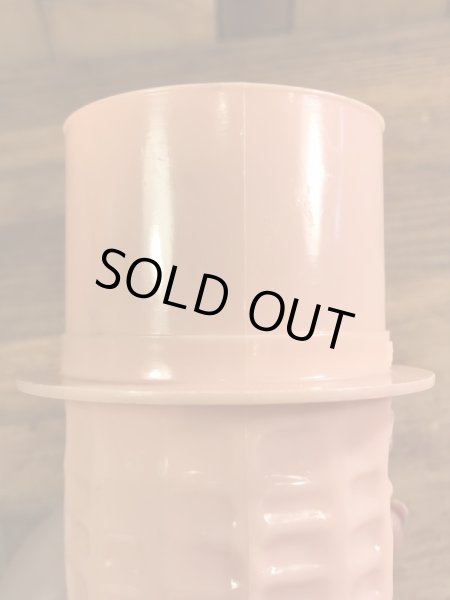 企業キャラクターのミスターピーナッツの60〜70年代ビンテージマグカップ