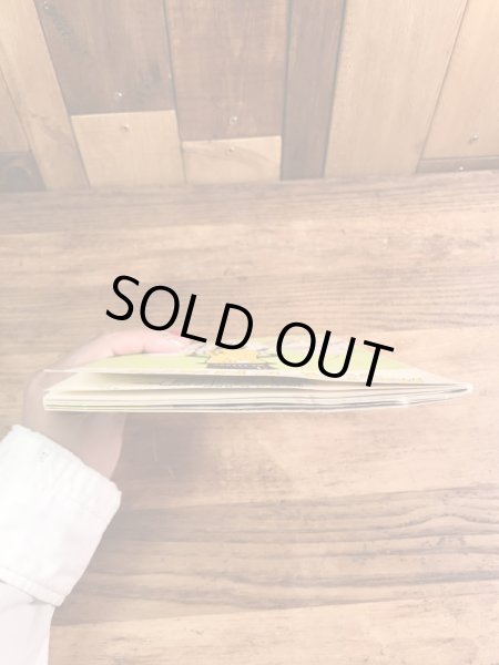 アドバタイジングキャラクターのミスターピーナッツの60’sヴィンテージハンドブック