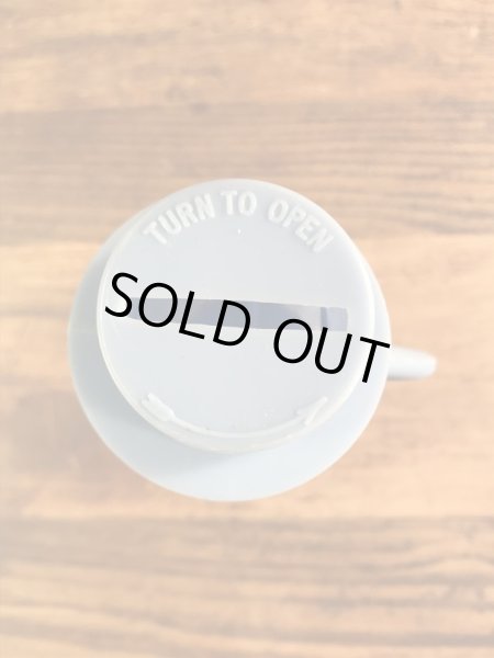 企業キャラクターのミスターピーナッツの60〜70年代ビンテージ貯金箱フィギュア