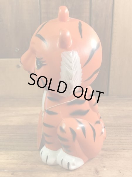 アドバタイジングキャラクターのサンボタイガーの70’sヴィンテージDakinフィギュア