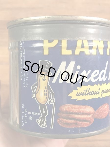 企業キャラクターのミスターピーナッツの70年代ビンテージブリキ缶