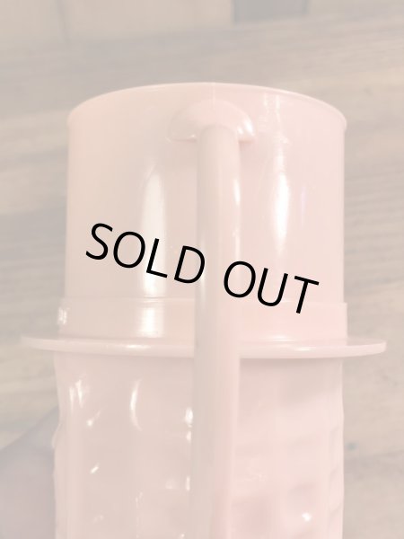 企業キャラクターのミスターピーナッツの60〜70年代ビンテージマグカップ