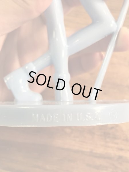 企業キャラクターのミスターピーナッツの60〜70年代ビンテージ貯金箱フィギュア