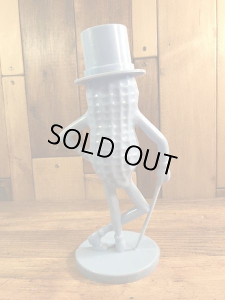 企業キャラクターのミスターピーナッツの60〜70年代ビンテージ貯金箱フィギュア