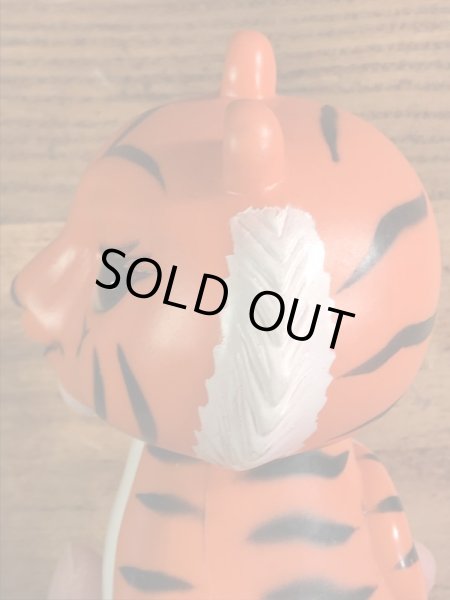 アドバタイジングキャラクターのサンボタイガーの70’sヴィンテージDakinフィギュア