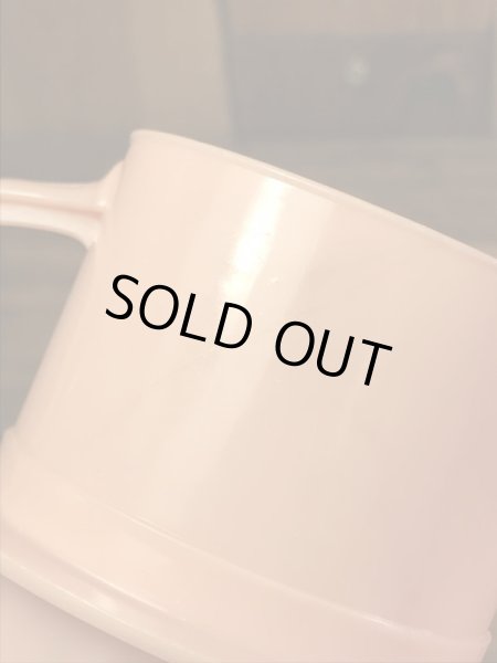 アドバタイジングキャラクターのミスターピーナッツの60〜70’sヴィンテージプラスチックカップ