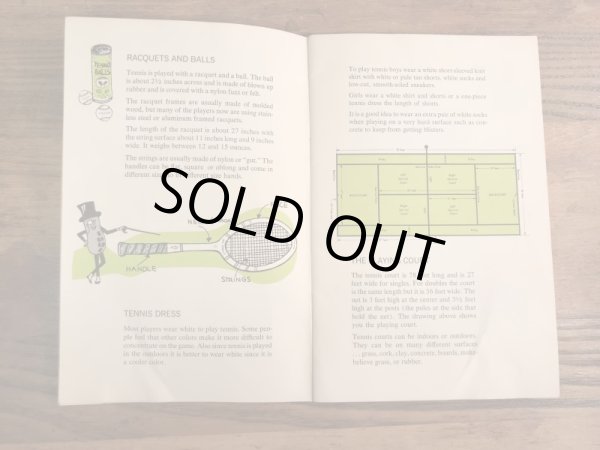 企業キャラクターのミスターピーナッツの60年代ビンテージハンドブック