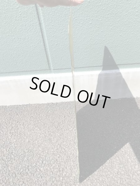 企業キャラクターのケネルレーションの50年代ビンテージ看板