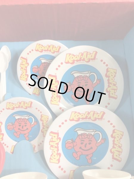 企業キャラクターのクールエイドの80年代ビンテージパーティーおままごとセット