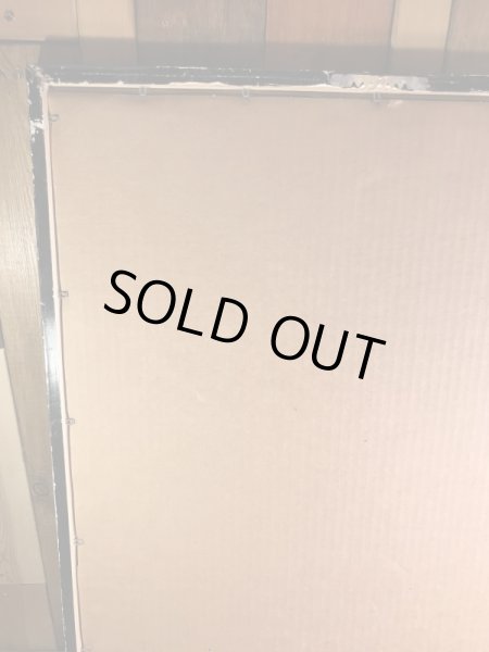 企業キャラクターのミスターピーナッツの80年代ビンテージパブミラー