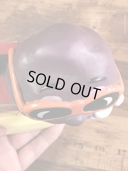 企業キャラクターのカリフォルニアレーズンの80年代ビンテージ貯金箱