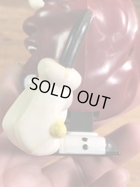 企業キャラクターのカリフォルニアレーズンの80年代ビンテージトコトコ人形