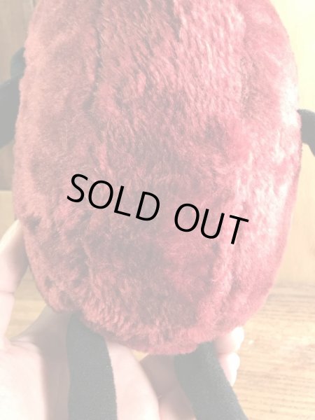 企業キャラクターのカリフォルニアレーズンの80年代ビンテージ縫いぐるみ