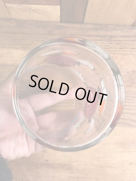 企業キャラクターのカリフォルニアレーズンの80年代ビンテージグラスコップ