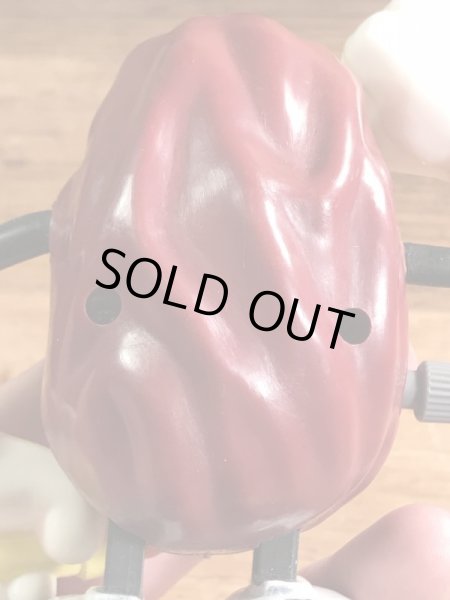 企業キャラクターのカリフォルニアレーズンの80年代ビンテージトコトコ人形