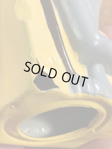 アメリカのピザレストラン“チャッキーチーズ”の80年代ビンテージ貯金箱フィギュア