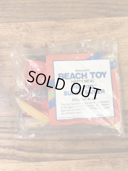 フライキッズのハッピーミールトイの80’sヴィンテージ浮き輪ボート