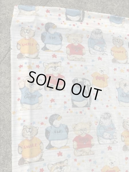 Hallmark社製のシャツテイルズの80年代ビンテージボックスシーツ