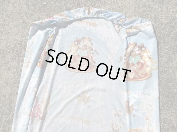 イーティーの柄の80’sヴィンテージボックスシーツ