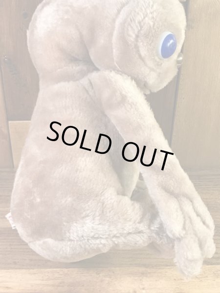 カマー社製のイーティーの80年代ビンテージ縫いぐるみ