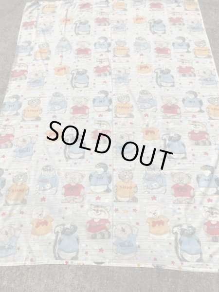 Hallmark社製のシャツテイルズの80年代ビンテージフラットシーツ