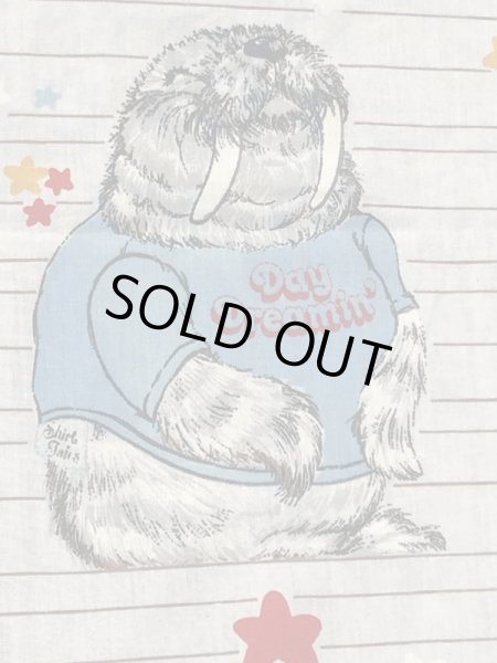 Hallmark社製のシャツテイルズの80’sヴィンテージツインフラットシーツ