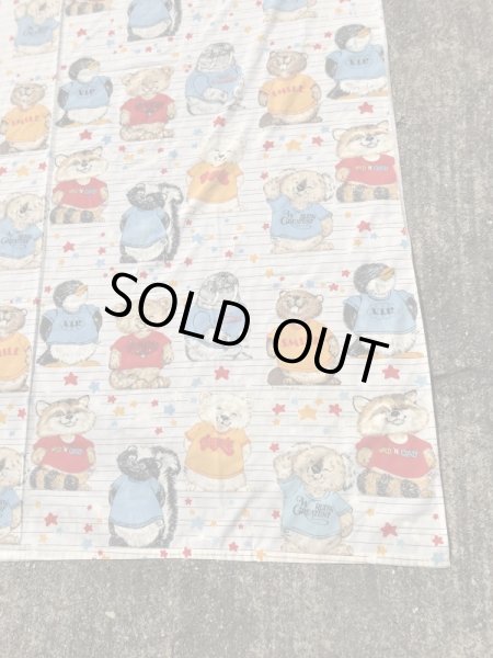 Hallmark社製のシャツテイルズの80’sヴィンテージツインフラットシーツ