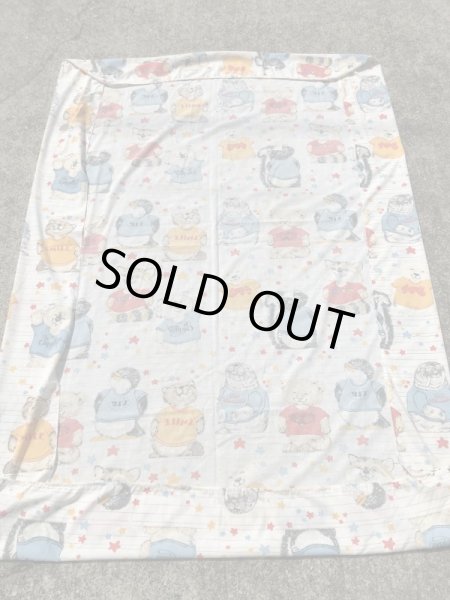 Hallmark社製のシャツテイルズの80年代ビンテージボックスシーツ