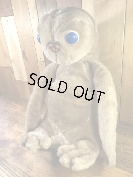 カマー社製のイーティーの80年代ビンテージ縫いぐるみ