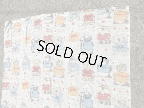 Hallmark社製のシャツテイルズの80’sヴィンテージツインフラットシーツ