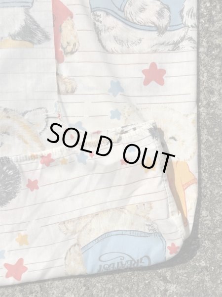 Hallmark社製のシャツテイルズの80年代ビンテージボックスシーツ