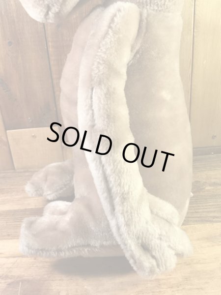 カマー社製のイーティーの80年代ビンテージ縫いぐるみ