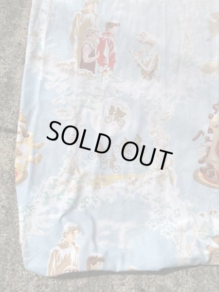 E.T.のボックスタイプの80年代ビンテージシーツ