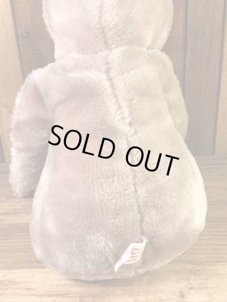 カマー社製のイーティーの80年代ビンテージ縫いぐるみ