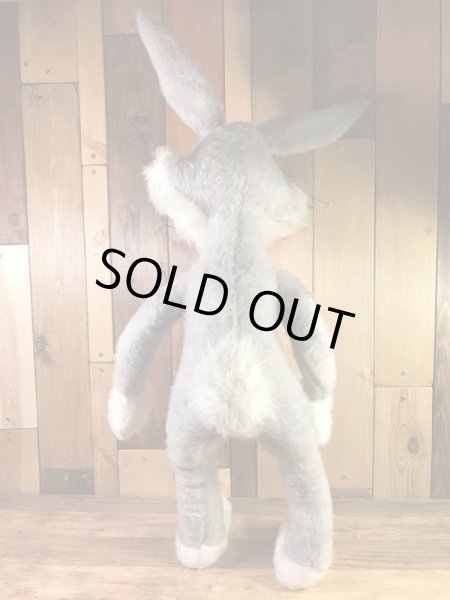 ルーニーテューンズのバッグスバニーの70年代ビンテージ縫いぐるみ