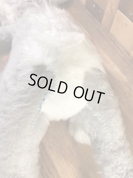 ルーニーテューンズのバッグスバニーの70年代ビンテージ縫いぐるみ