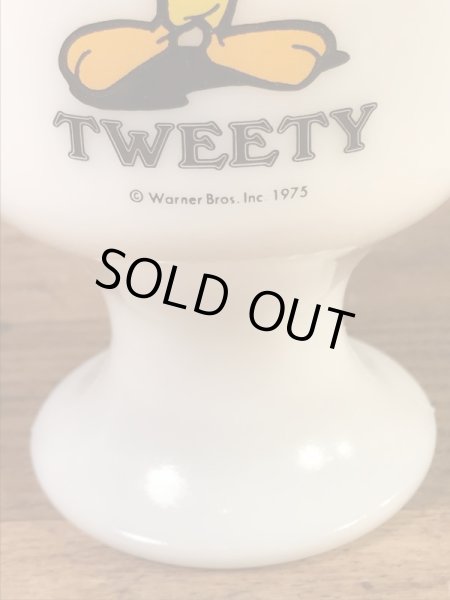 ルーニーテューンズのトゥイーティーの70年代ビンテージミルクガラスマグカップ