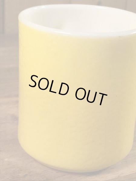 スマイルフェイスとHave A Happy Dayが描かれた70’sヴィンテージヘーゼルアトラスマグ