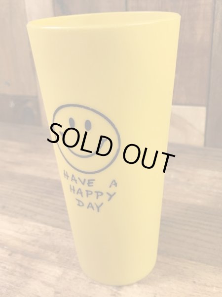 “Have A Happy Day”のスマイルフェイスの70’sヴィンテージプラスチックコップ