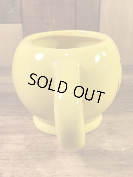 スマイルフェイスのセラミック製の90’s〜ヴィンテージマグ