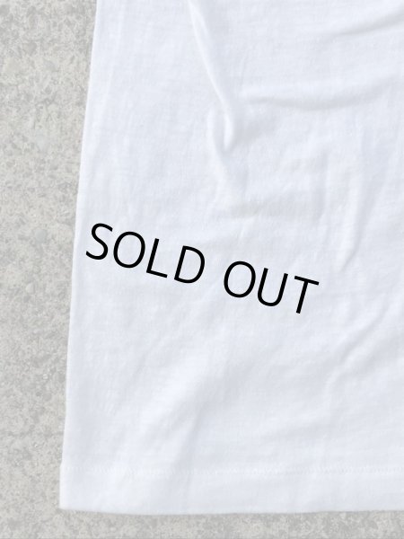 スマイルフェイスの“Braces Are Beautiful”が描かれた70’sヴィンテージTシャツ