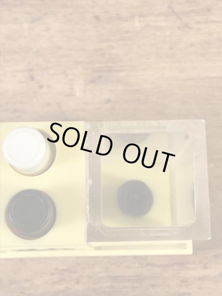 スマイルの“Have A Happy Day”の70年代ビンテージ塩コショウ入れ