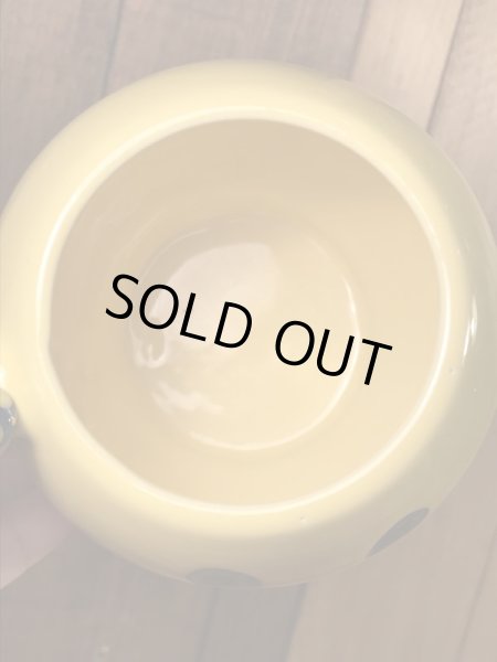 スマイルフェイスのセラミック製の70’sヴィンテージマグカップ