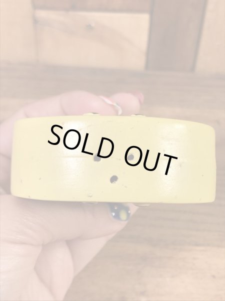 スマイルの陶器製の60年代ビンテージ塩コショウ入れ