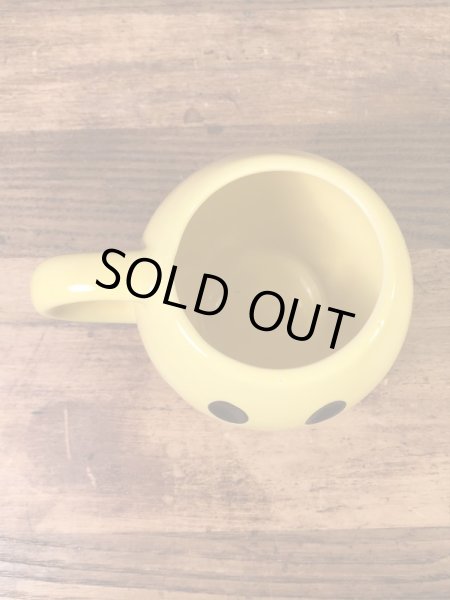 スマイルの陶器製の70年代ビンテージマグカップ