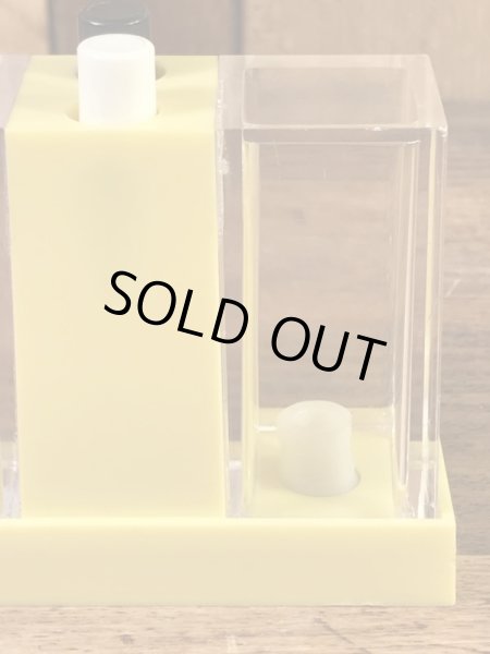 スマイルの“Have A Happy Day”の70年代ビンテージ塩コショウ入れ