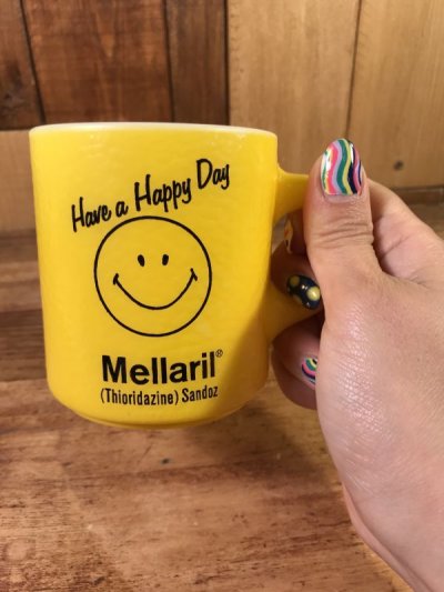画像3: Smile “Have A Happy Day” Mellaril Milk Glass Mug　スマイル　ビンテージ　マグカップ　ミルクガラス　70年代