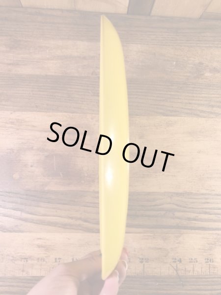 スマイルのプラスチック製の70年代ビンテージお皿