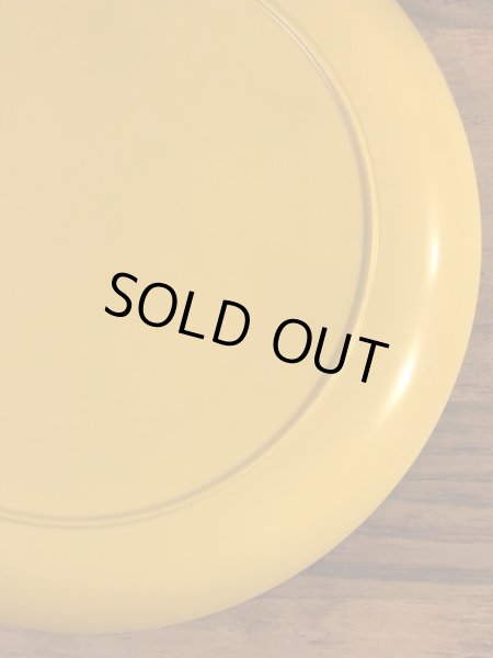 スマイルフェイスと“I Ate The Whole Thing!”のメッセージが書かれた70’sヴィンテージプラスチックプレート