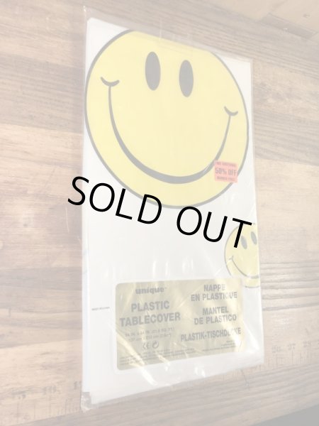 スマイルのビニール製の80年代〜ビンテージテーブルクロス